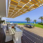Beachfront Dream *