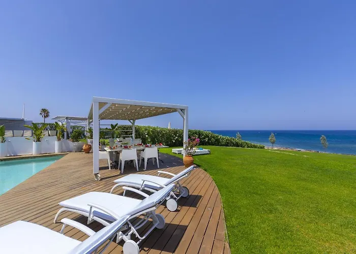 Beachfront Dream Вилла