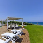 Beachfront Dream Villa