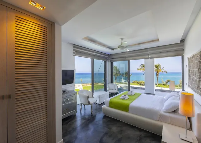 Vila Beachfront Dream Protaras