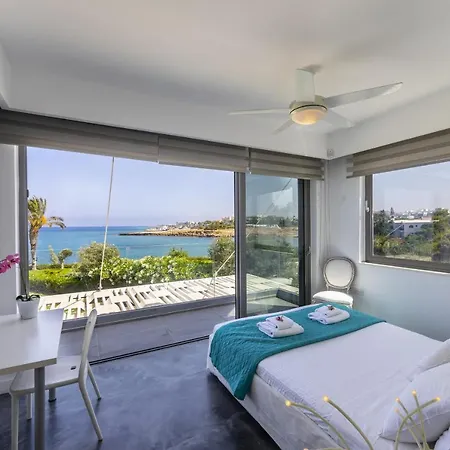 Villa Beachfront Dream Protaras