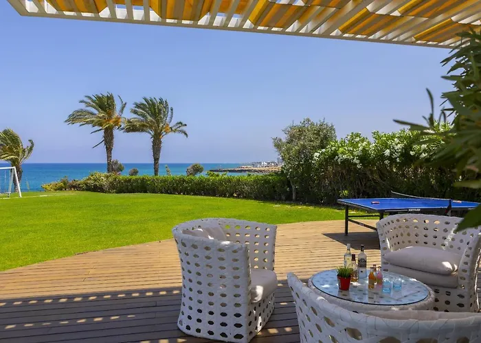 Beachfront Dream Vilă