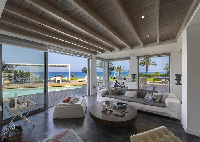 Beachfront Dream Vilă