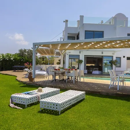 Beachfront Dream *
