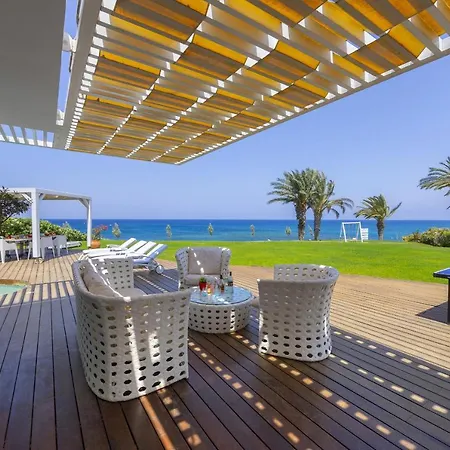 Beachfront Dream * פרוטאראס