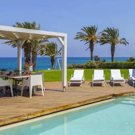 Beachfront Dream * פרוטאראס